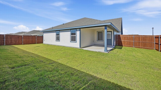 835 Tiger Lily Way, Pilot Point, TX 76258 - photo 7