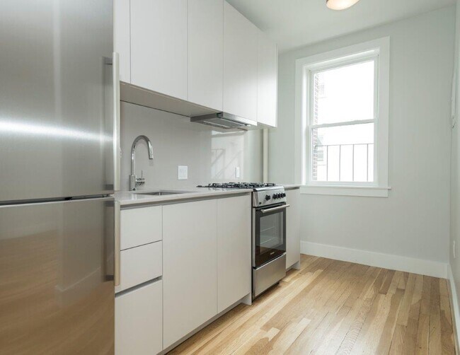 115 Highland Ave unit 7, Somerville, MA 02143 - photo 3