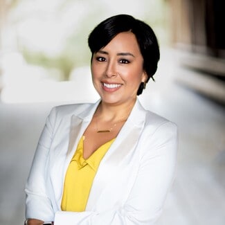Leslie Cruz-Kelly