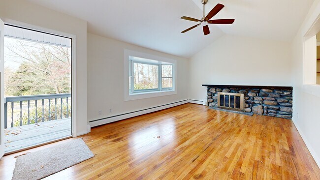 29 Pinnacle Rd, Ellington, CT 06029 - photo 2