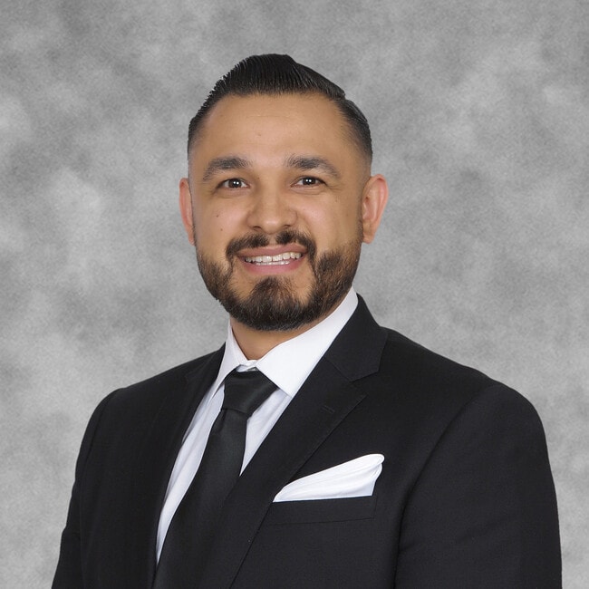 Agent Photo