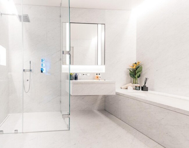 3038 Royal St unit 4, Los Angeles, CA 90007 - photo 7