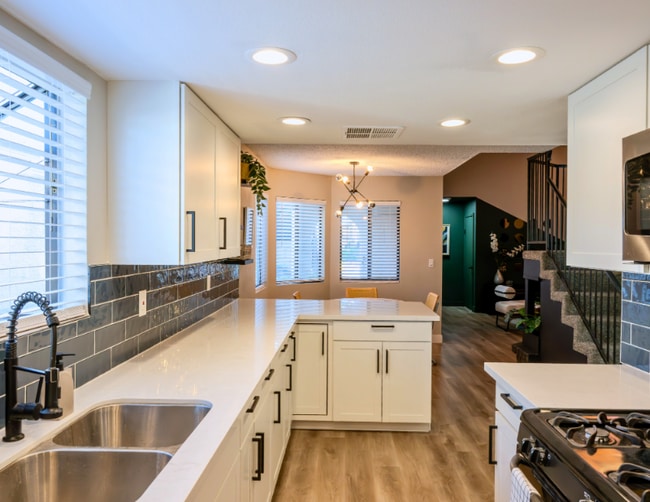 7804 Sparkle Ave, Las Vegas, NV 89145 - photo 7