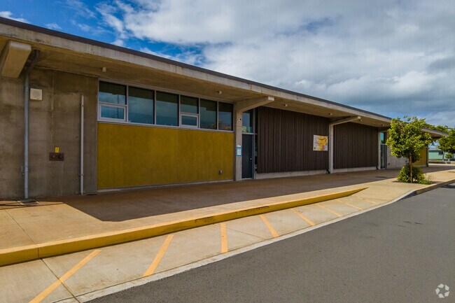 Experience unwavering support and dedication at Honouliuli Middle School.