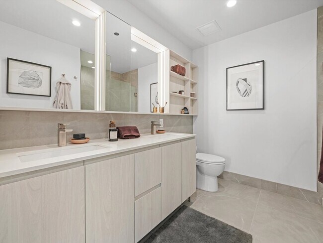 310 N Halsted St unit 2511, Chicago, IL 60661 - photo 5