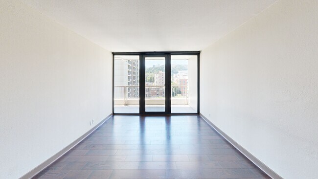 Harrison West unit 15A, Portland, OR 97201 - photo 2