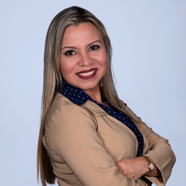 Agent Photo
