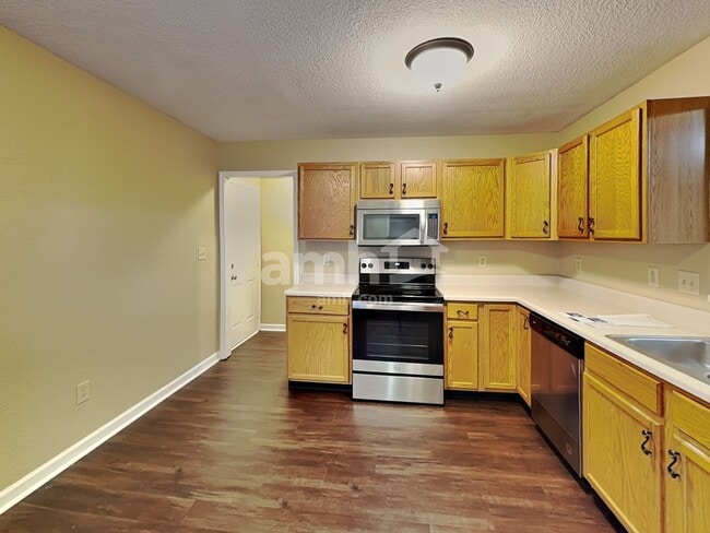 220 Longview Bend, Brownsburg, IN 46112 - photo 3