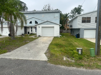 7023 Oakwood Dr, New Port Richey, FL 34652