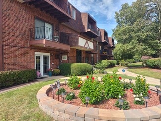 5 158th Place, Calumet City, IL 60409