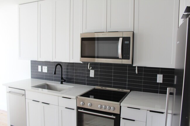 3817 14th St NW unit 7, Washington, DC 20011 - photo 4