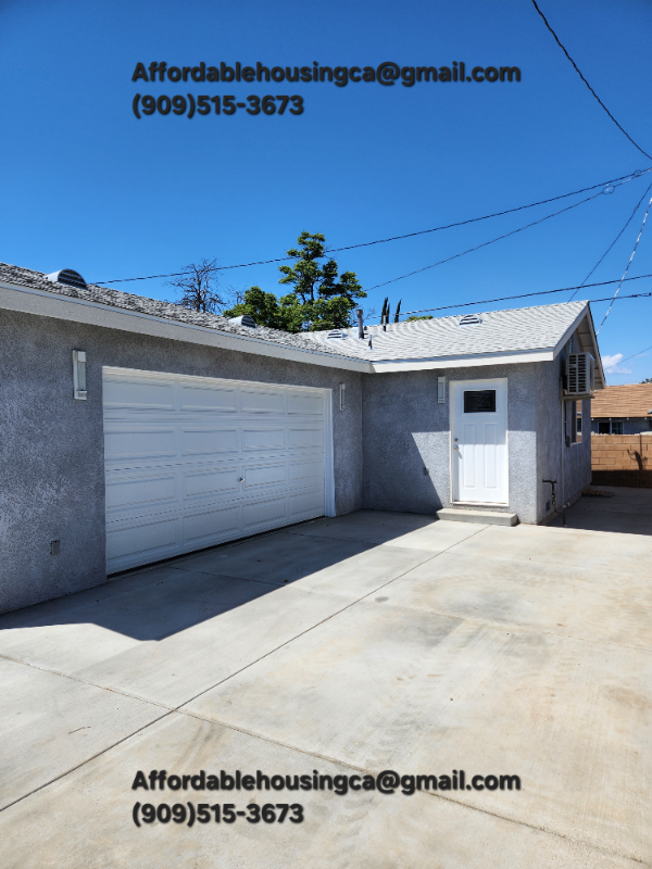 915 W 8th St, Corona, CA 92882