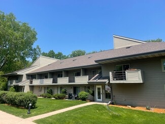 2411 Tawhee Dr, Fitchburg, WI 53711