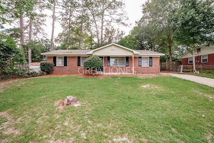 1513 Donald Dr, Columbus, GA 31907 - photo 1