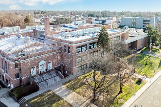 Tomlinson Middle School is set on a large campus.