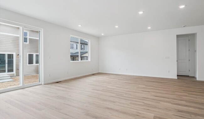 45916 Gentry Ave, Bennett, CO 80102 - photo 5