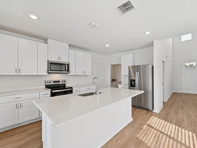 449 Lazy Shore Dr, Nokomis, FL 34275 - photo 2