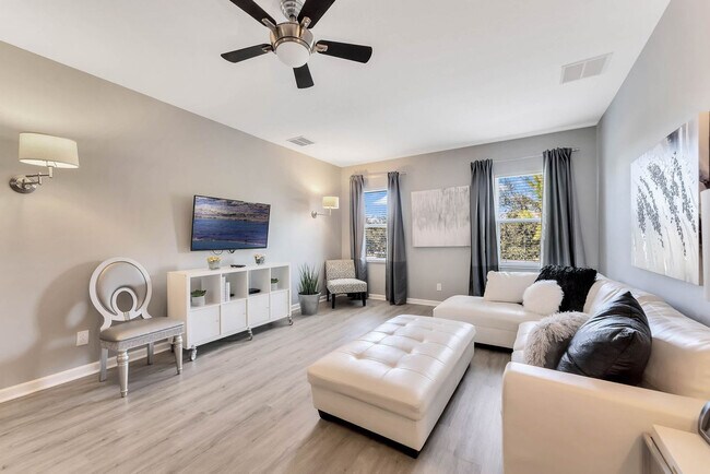 4348 Acorn Ct unit ID1018189P, Davenport, FL 33837 - photo 4