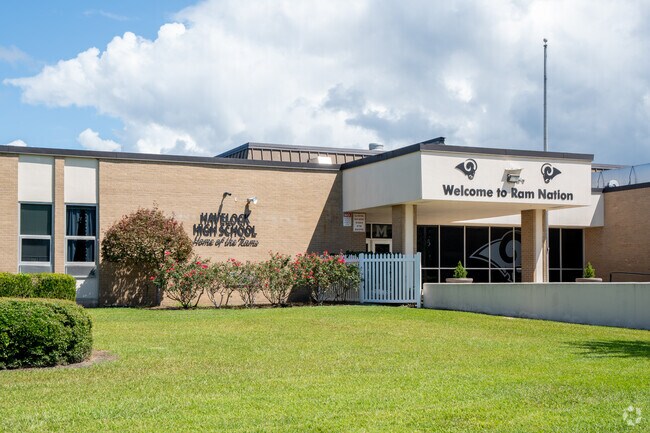Havelock High School features an 18:1 student to teacher ratio.