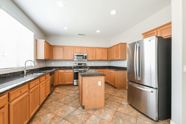 3412 W Florimond Rd, Phoenix, AZ 85086 - photo 7