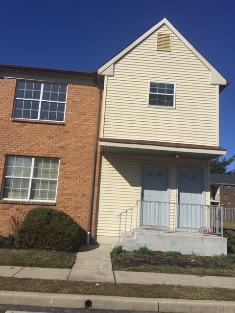 116 Sandstone Ct, Lumberton Township, NJ 08048