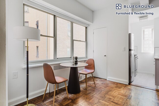 300 E 57th St unit FL12-ID1622, New York, NY 10022 - photo 4