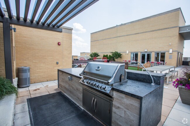 Harrison at Reston Town Center, Reston, VA 20190 - photo 2