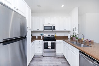 633 W Route 66, Glendora, CA 91740