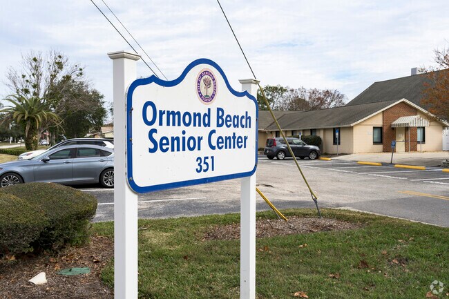 Ormond Beach adults can enjoy social activities at the Council on Aging Senior Center.