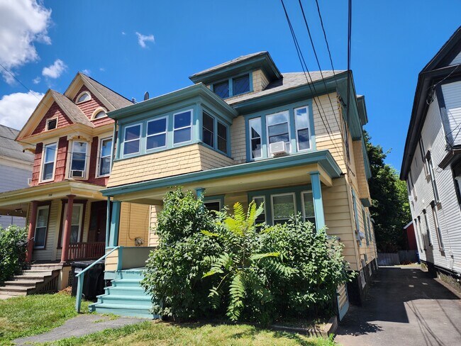 262 Tennyson Ave unit 64, Syracuse, NY 13204 - photo 2