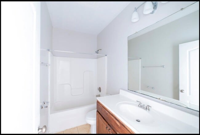 1st Floor Bathroom