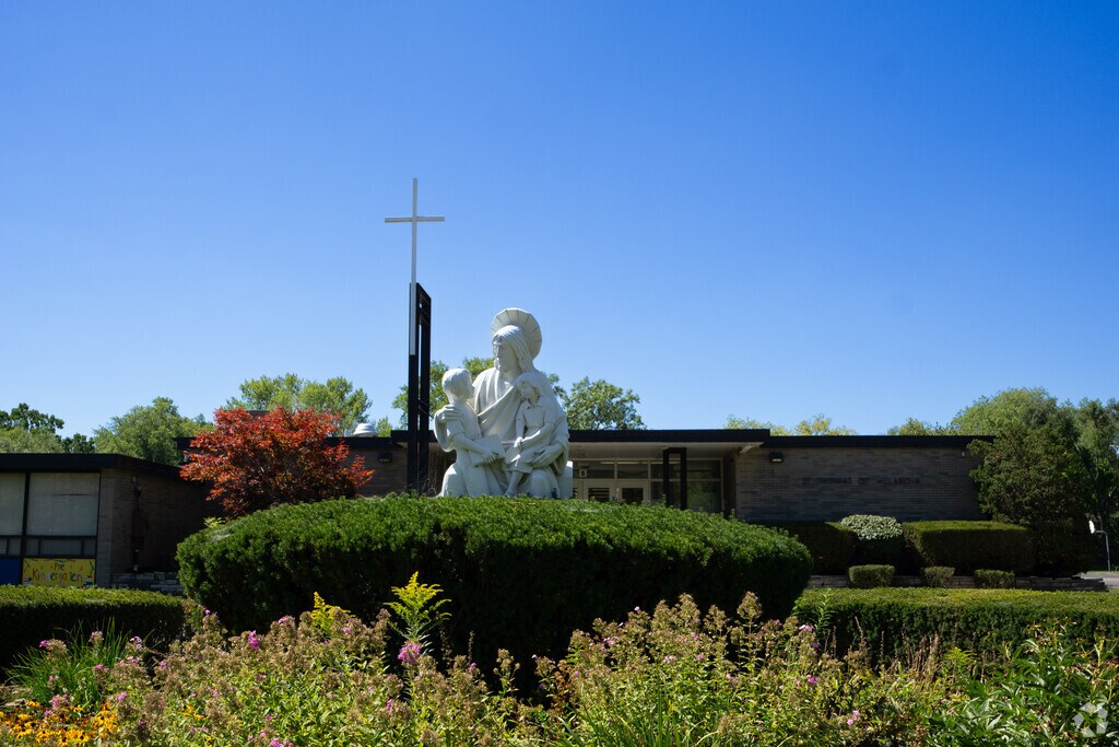 St Thomas Of Villanova School provides private education in the neighborhood of 
Winston Park