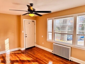 908 Hudson Ave Unit 5, Takoma Park, MD 20912