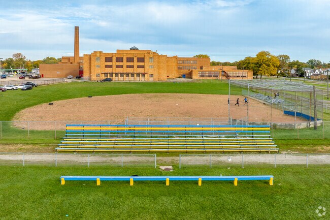 Pershing High School has great academic and athletic opportunities for Hawthorne Park students.