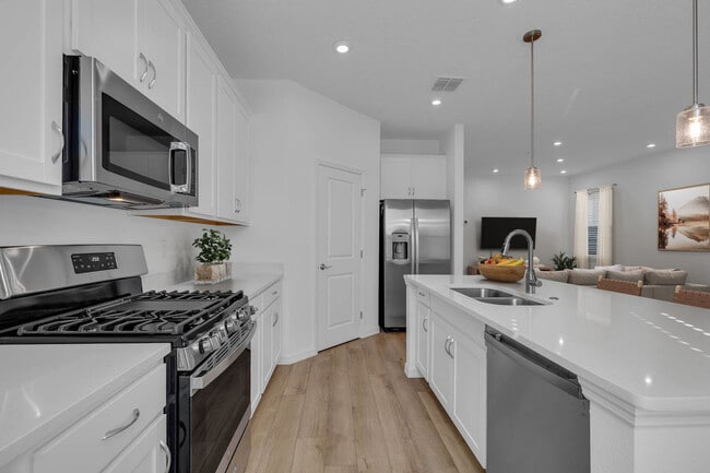 0 Avalon Park Blvd unit 38608322, Wesley Chapel, FL 33545 - photo 6