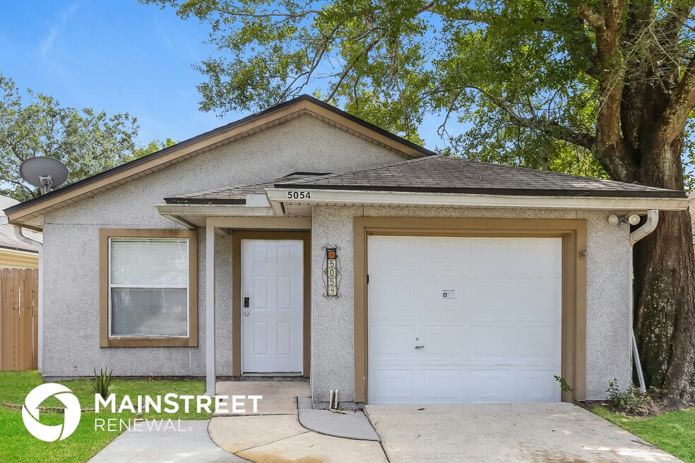 5054 Knightsbridge Cir N, Jacksonville, FL 32244 - photo 1