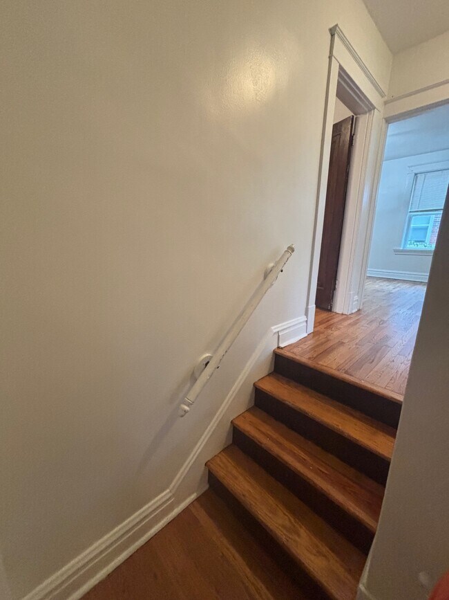 5054 Winona Ave unit 2F, Saint Louis, MO 63109 - photo 4