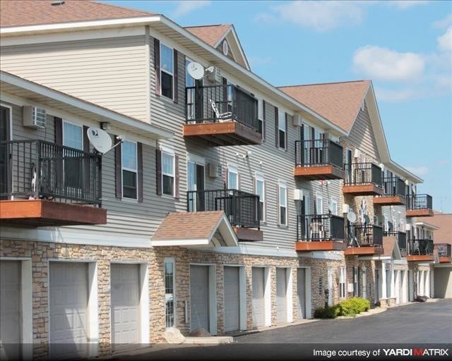 Pinewood Estates, Zimmerman, MN 55398 - photo 5