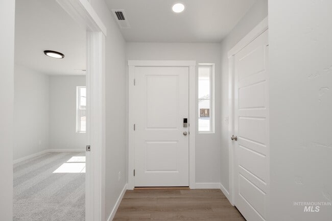 3882 W Maypearl St, Meridian, ID 83642 - photo 2