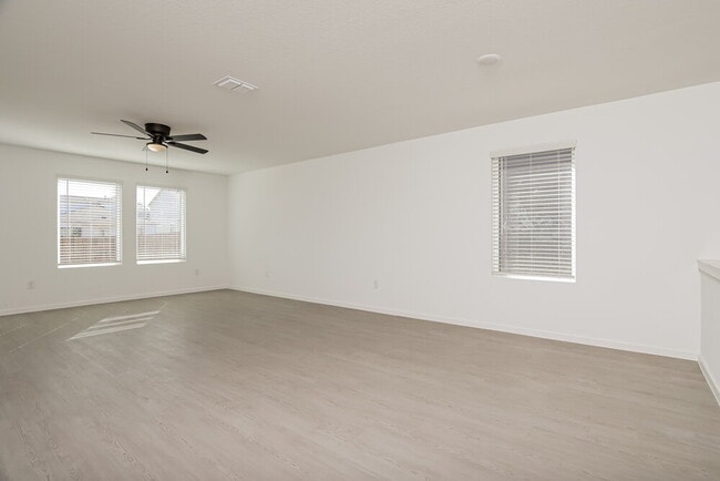 175 Amy Frances Dr, San Antonio, TX 78253 - photo 6