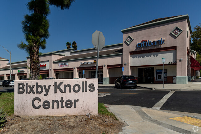 Nearby Bixby Knolls Center is a main shopping and dining spot for Addams residents.