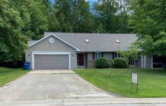 3590 S Timber Trail, Suamico, WI 54173