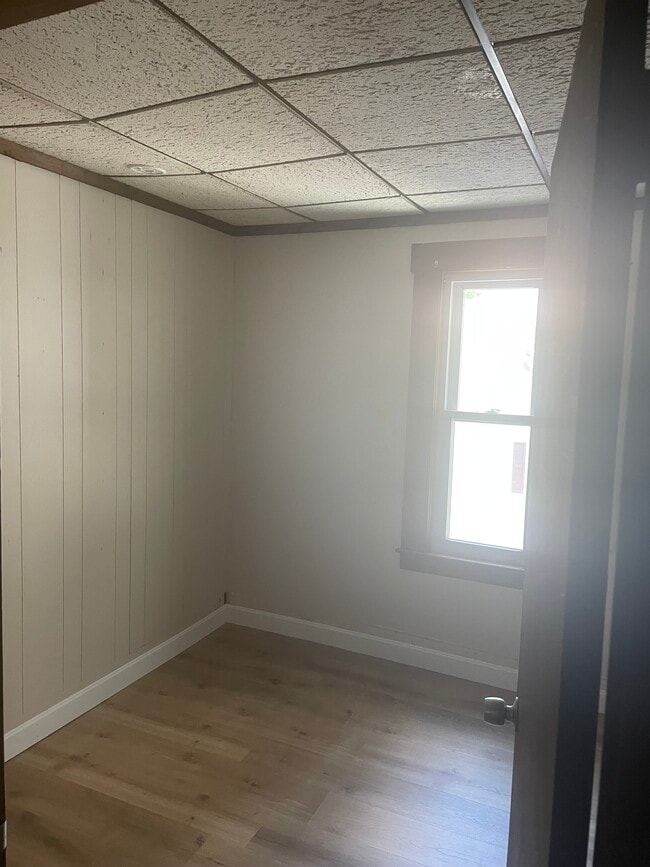 Office/Bonus Room
