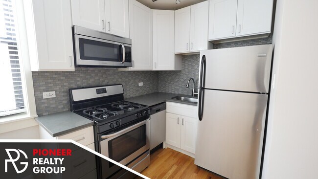 2423 N Kedzie Blvd unit 2430-104, Chicago, IL 60647 - photo 4