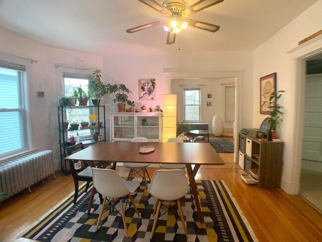 117 Rogers Ave unit 2, Somerville, MA 02144 - photo 6