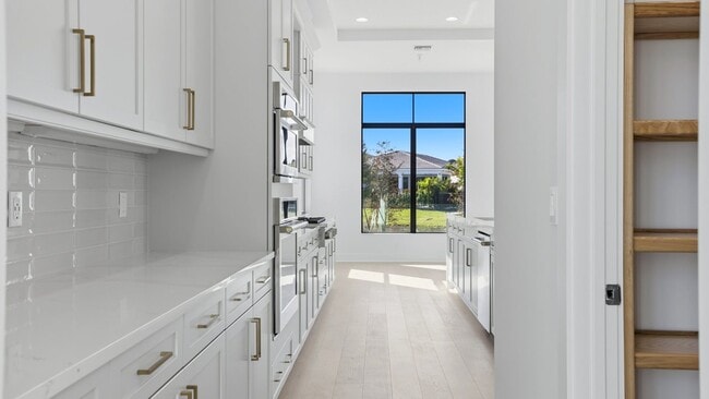 13207 Artisan Cir, Palm Beach Gardens, FL 33418 - photo 3