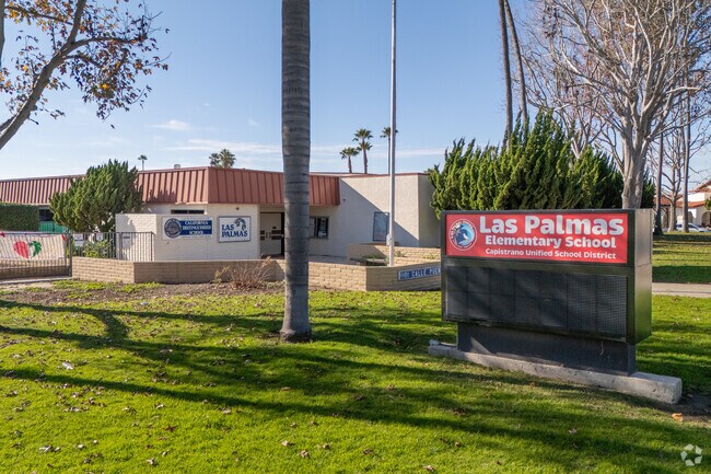 When you go to Las Palmas Elementary School, you're getting an amazing education.