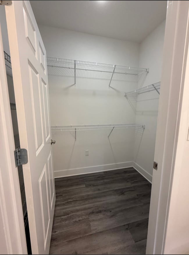 Bold Lofts Apartments & Private Office Rentals, Sarasota, FL 34236 - photo 7