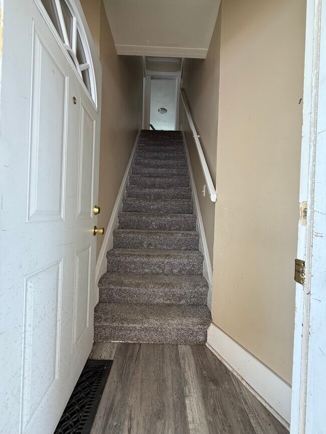 5102 Walker Ave unit 3, Lincoln, NE 68504 - photo 5