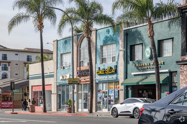 Alhambra Vista, CA is minutes from Main Street's rows of small shops and retail.